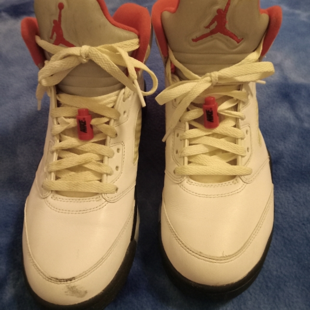 Nike Air Jordan 5 Retro